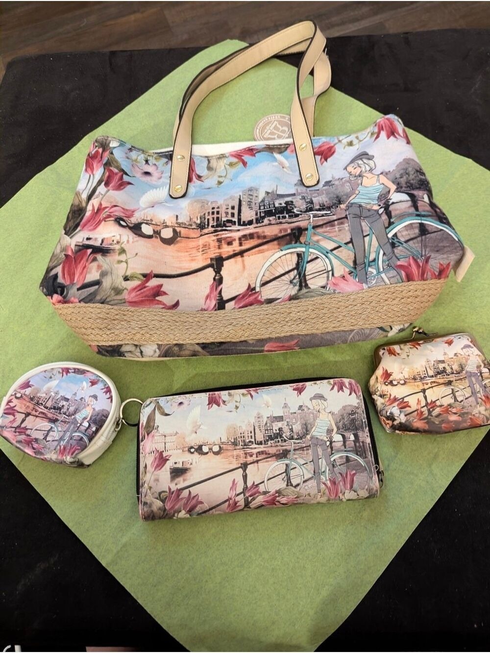 Robin Ruth - Amsterdam Scarlet Zippered Tote, Wallet,  and 2 coin purses